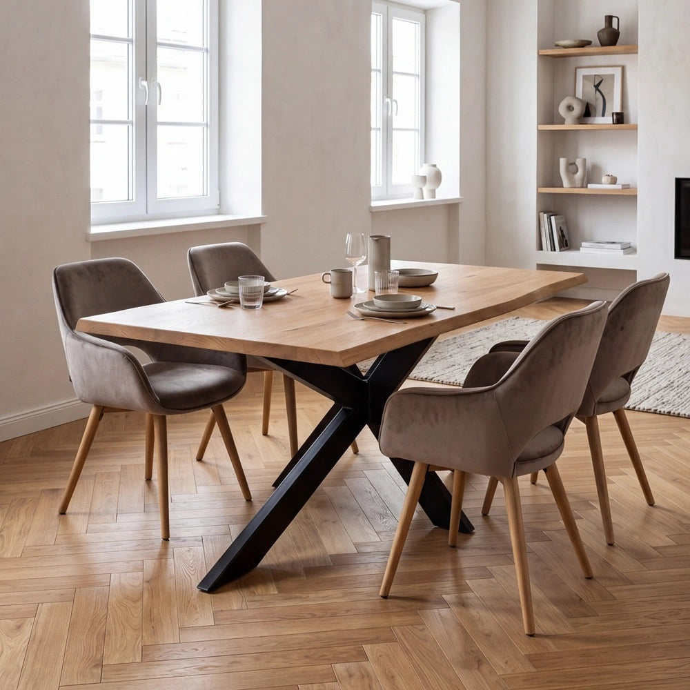 Eichentisch im rustikalen Stil – für 4 Personen – 140 x 80 x 4