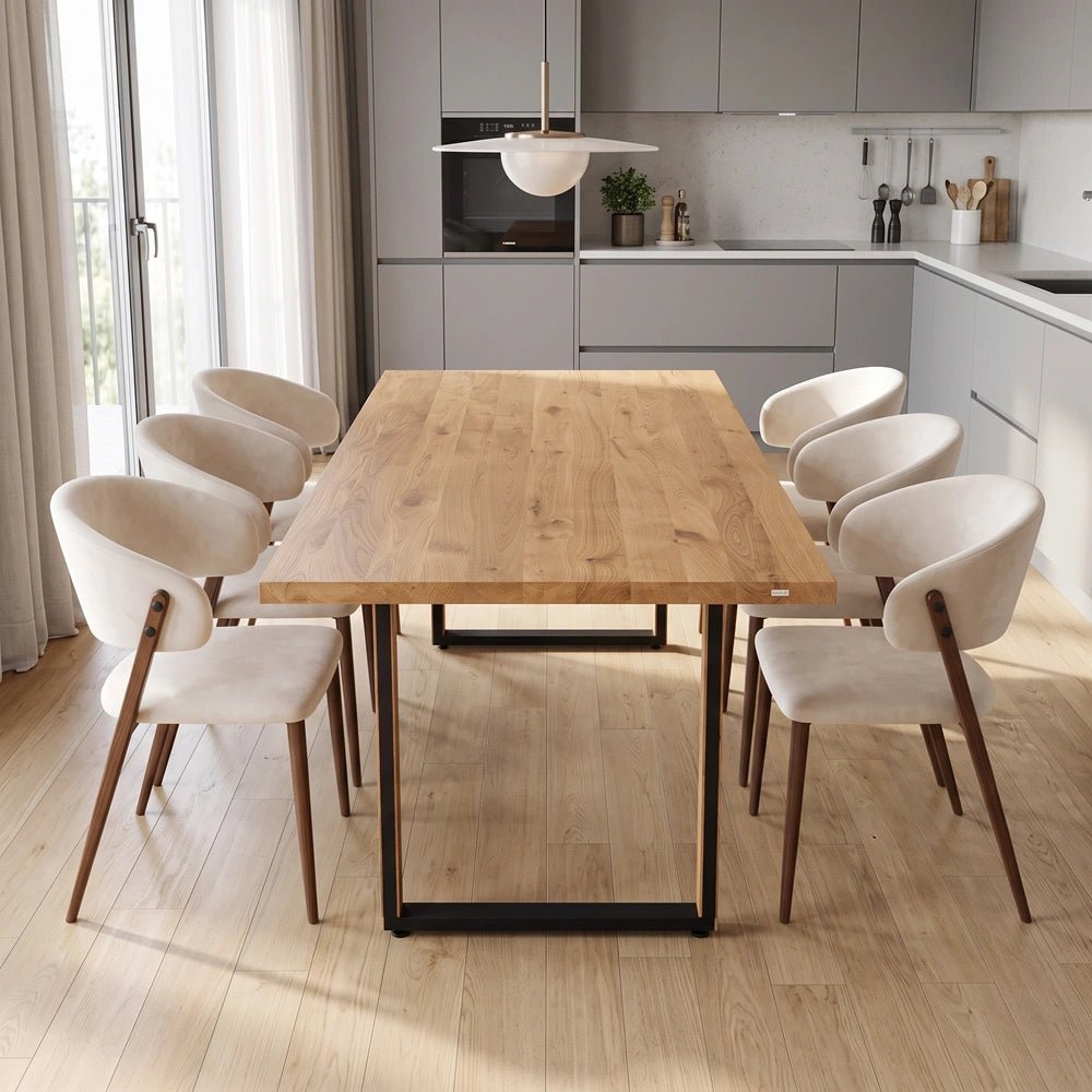 Eichenholztisch im klassischen Stil – für 6 Personen – 160 x 80 x 4 cm