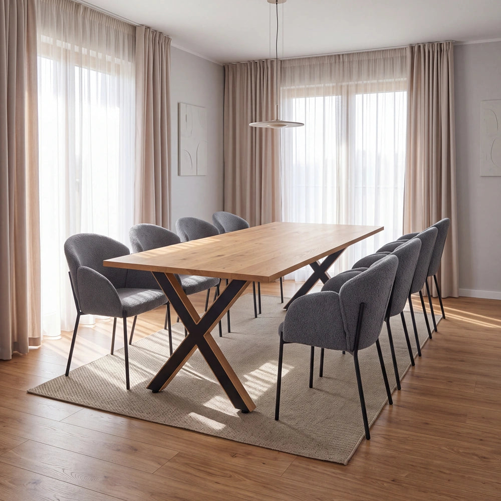 Eichenholztisch im klassischen Stil – für 8 Personen – 200x100x2,6 cm
