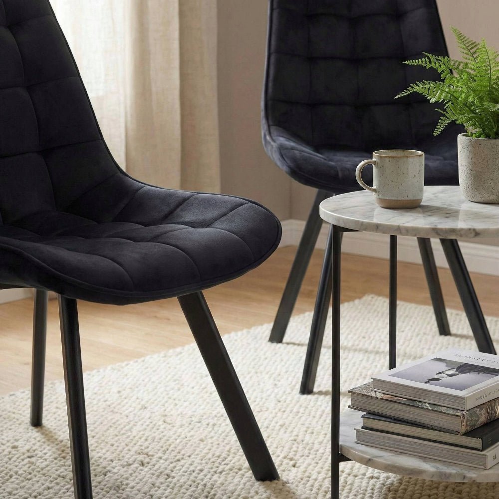 Scaun tapitat din catifea, culoare negru, picioare metalice negre, stil loft, pentru living si dining, 89 cm - Reelken