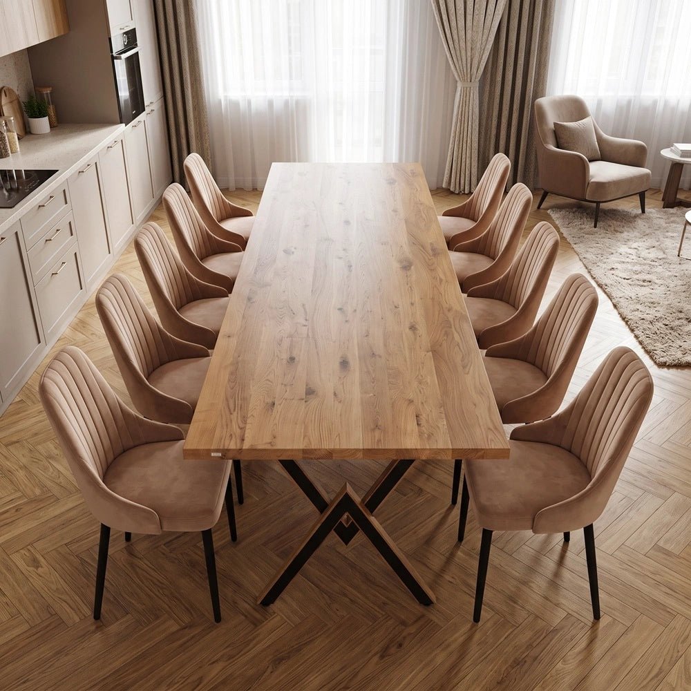 Eichenholztisch im klassischen Stil – für 10 Personen – 240 x 100 x 4 cm