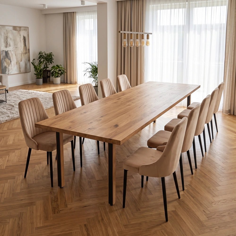 Eichenholztisch im klassischen Stil – für 10 Personen – 240 x 100 x 4 cm