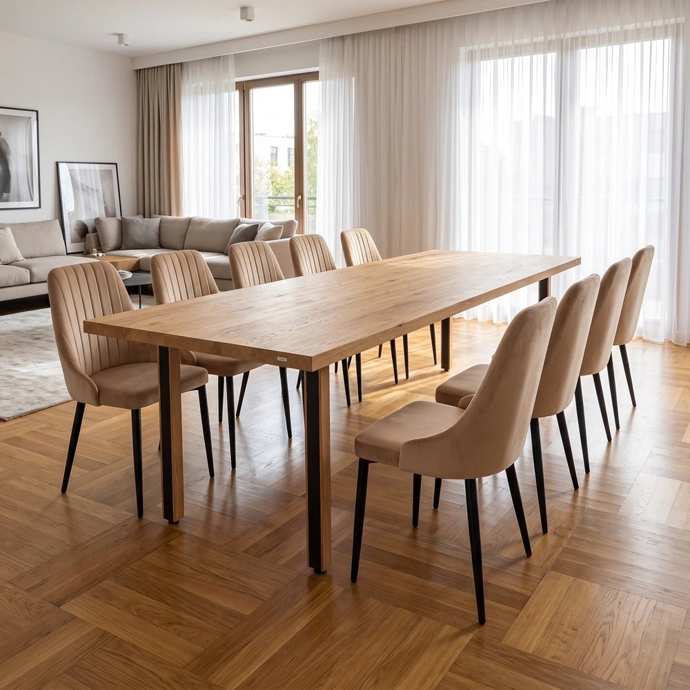 Eichenholztisch im klassischen Stil – für 10 Personen – 240 x 100 x 4 cm