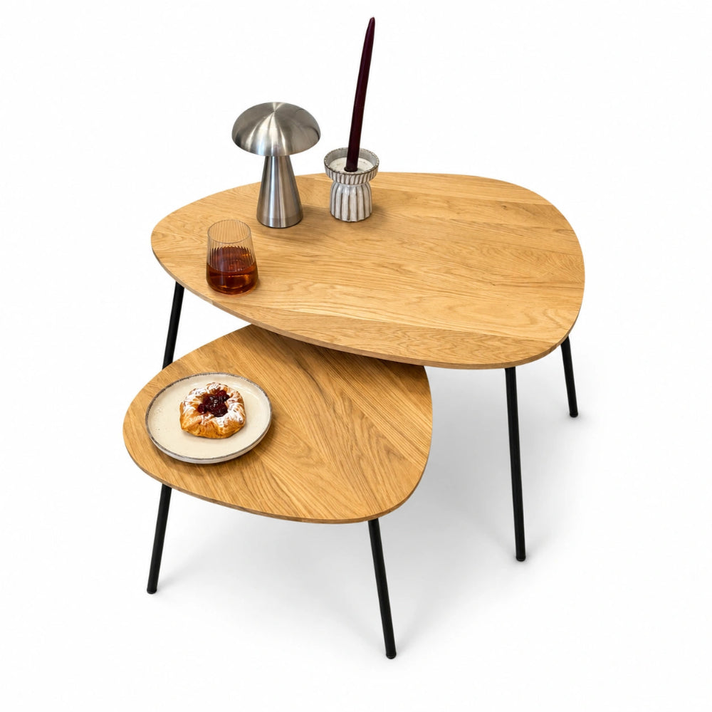 Ovaler Couchtisch aus massivem Eichenholz – 48x50x2,6 cm