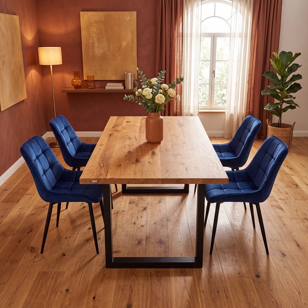 Eichenholztisch im klassischen Stil – für 4 Personen – 140 x 80 x 4 cm