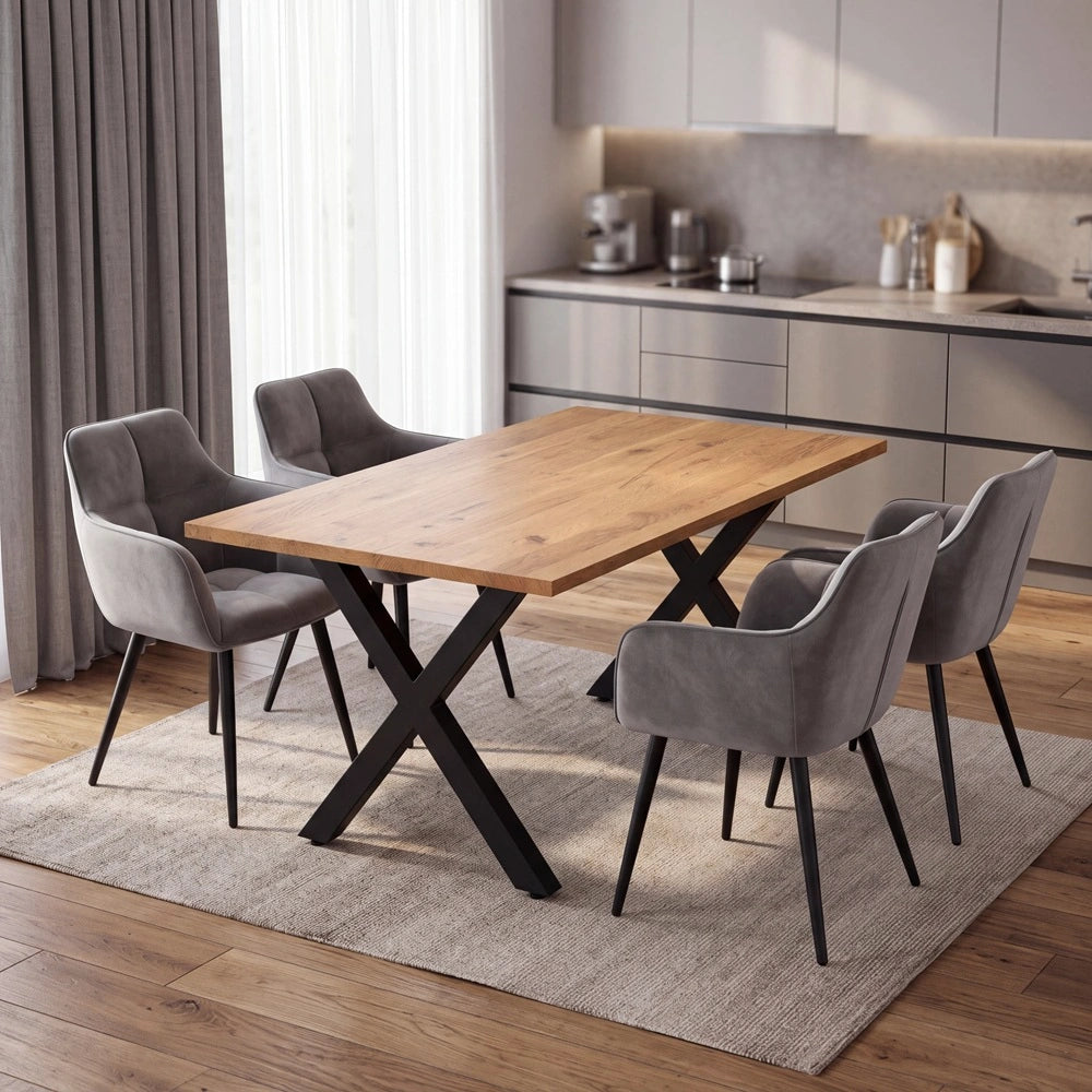 Eichenholztisch im klassischen Stil – für 4 Personen – 140x80x2,6 cm