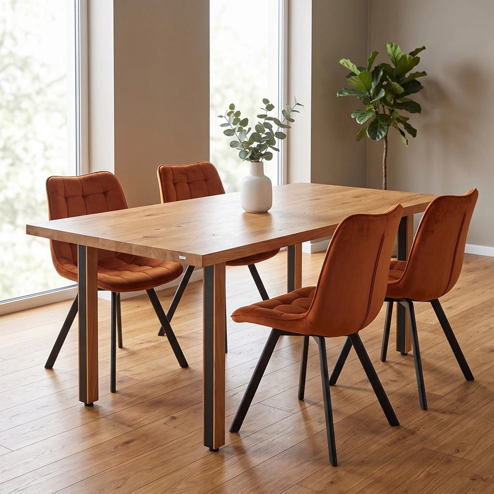 Eichenholztisch im klassischen Stil – für 4 Personen – 140 x 80 x 4 cm