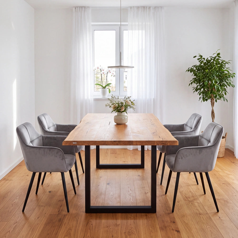 Eichentisch im rustikalen Stil – für 4 Personen – 140 x 80 x 4