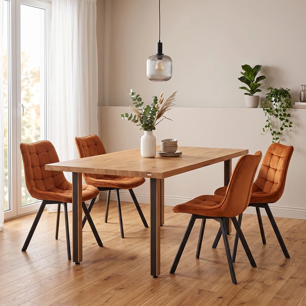 Eichenholztisch im klassischen Stil – für 4 Personen – 140 x 80 x 4 cm