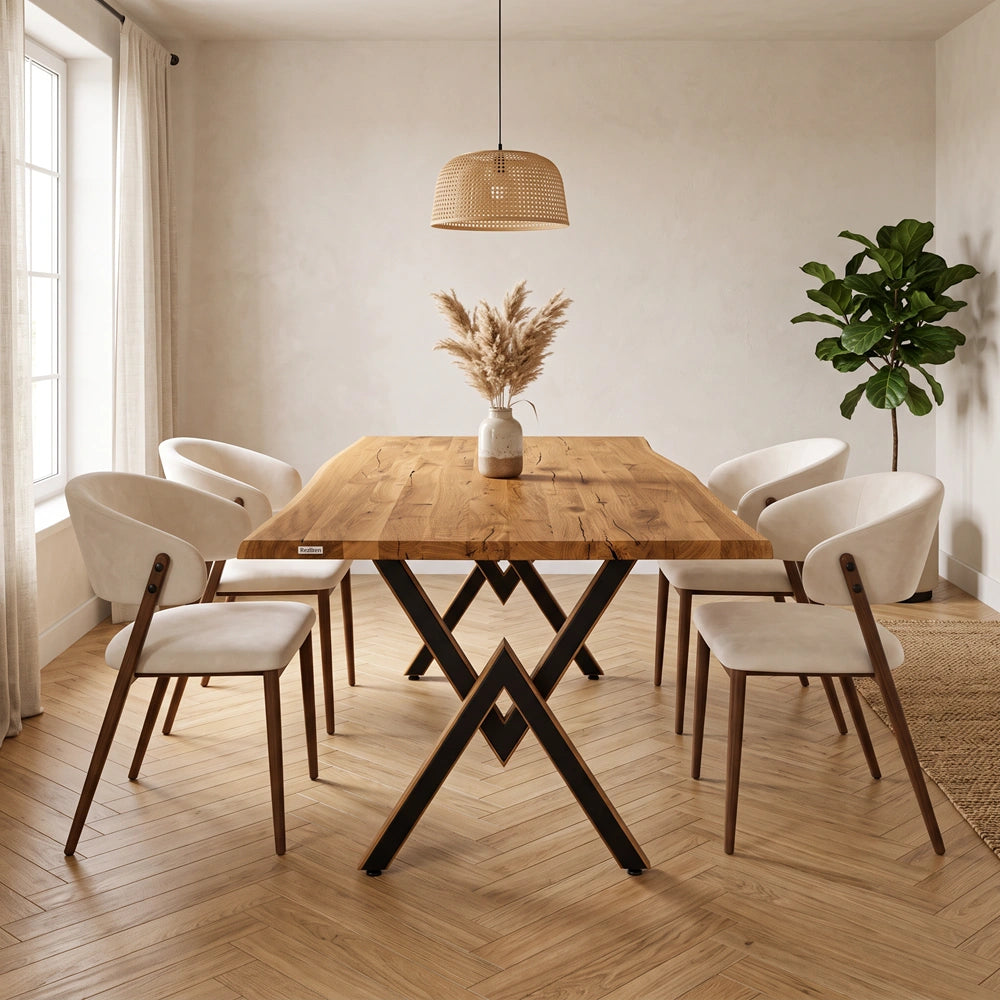 Eichentisch im rustikalen Stil – für 4 Personen – 140 x 80 x 4