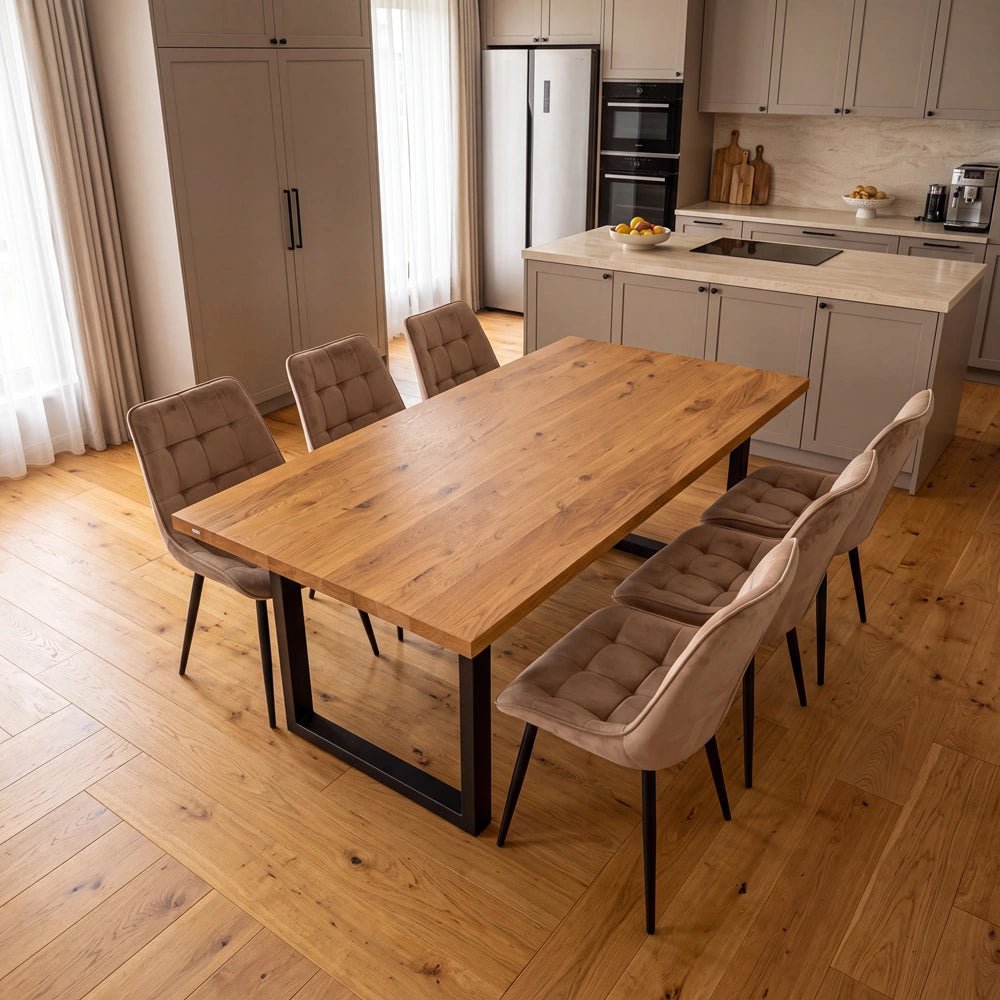 Eichenholztisch im klassischen Stil – für 6 Personen – 160 x 80 x 4 cm