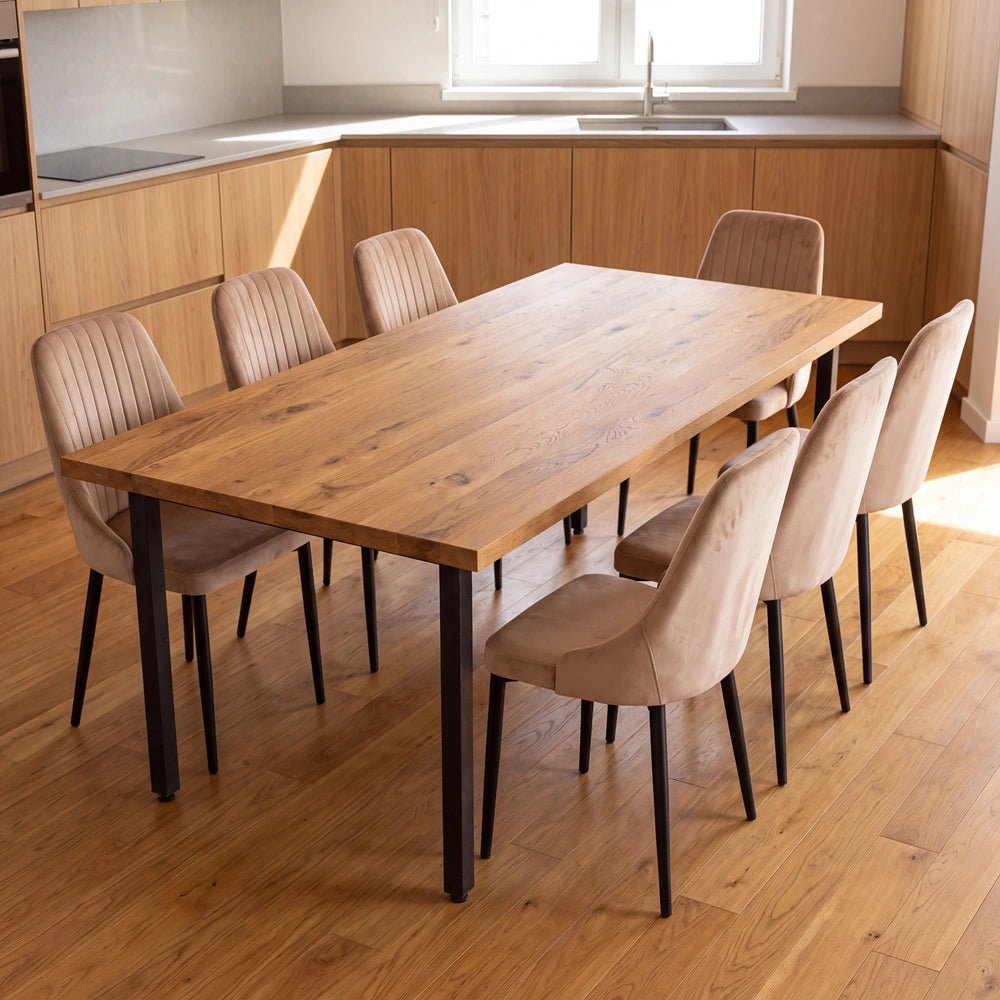Eichenholztisch im klassischen Stil – für 6 Personen – 160 x 80 x 4 cm