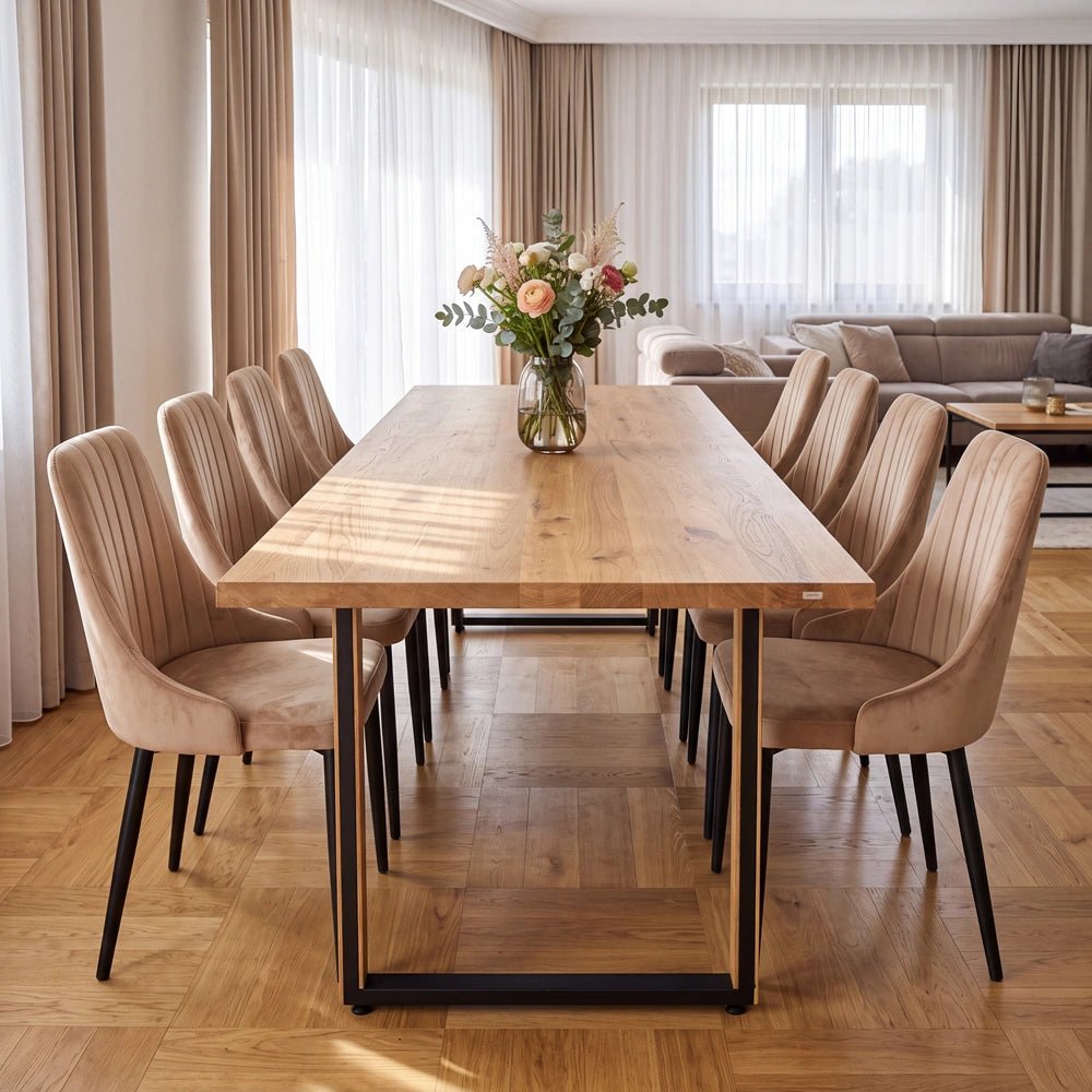 Eichenholztisch im klassischen Stil – für 8 Personen – 200 x 100 x 4 cm