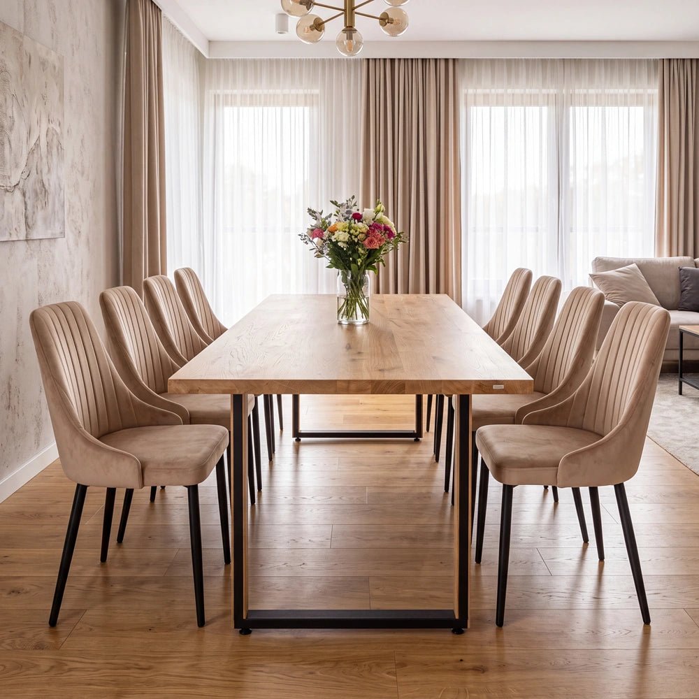 Eichenholztisch im klassischen Stil – für 8 Personen – 200 x 100 x 4 cm