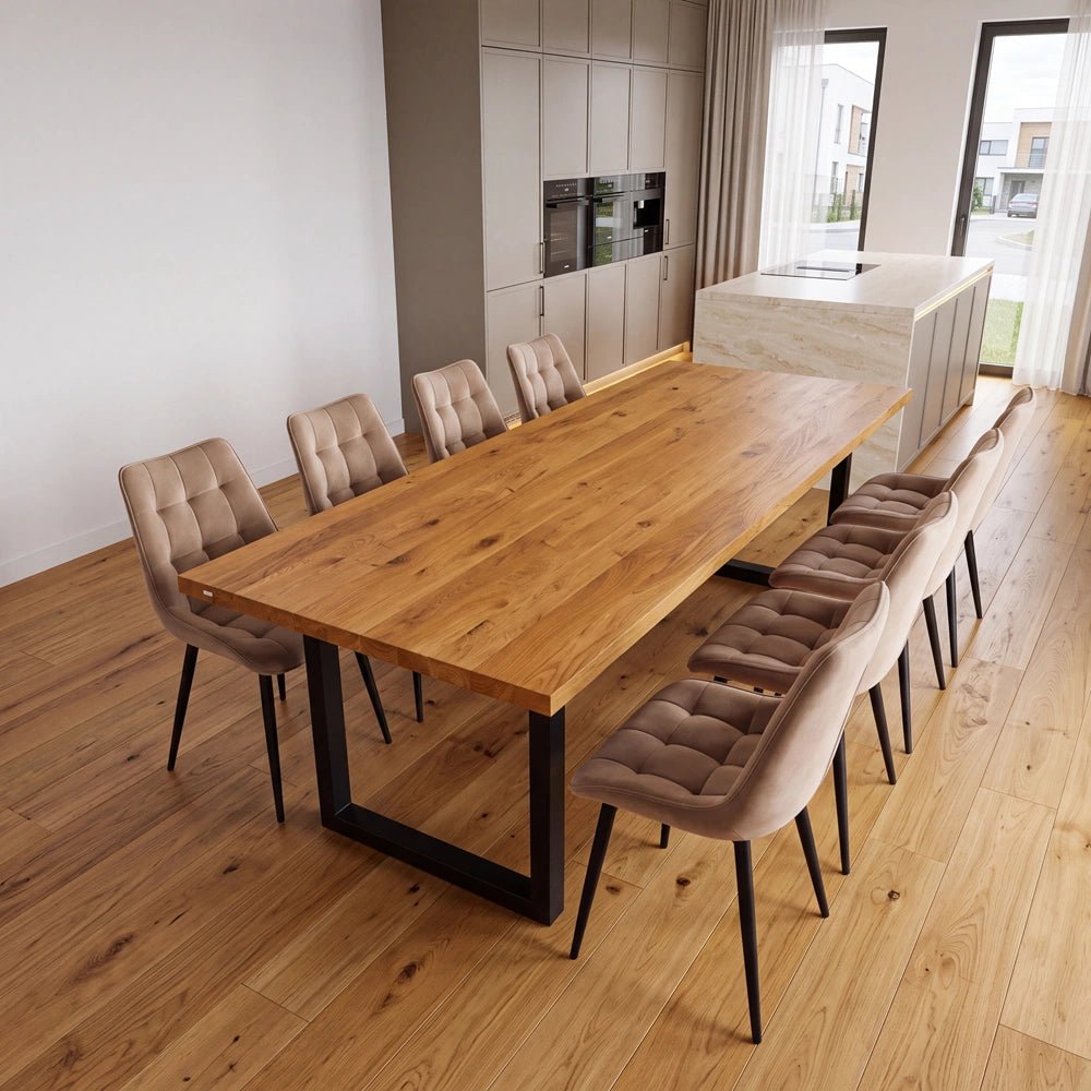 Eichenholztisch im klassischen Stil – für 8 Personen – 200 x 100 x 4 cm